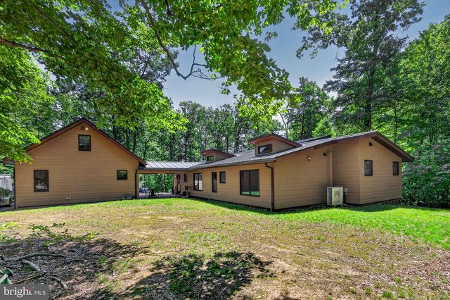 13311 WILT STORE RD, Leesburg, VA 20176