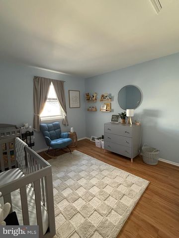 111 RELIANCE CIR, Telford, PA 18969