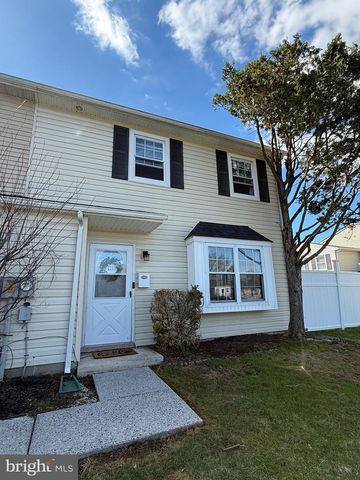 111 RELIANCE CIR, Telford, PA 18969