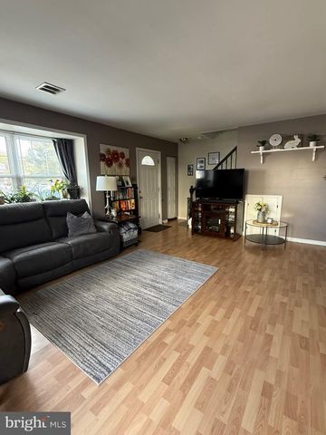 111 RELIANCE CIR, Telford, PA 18969