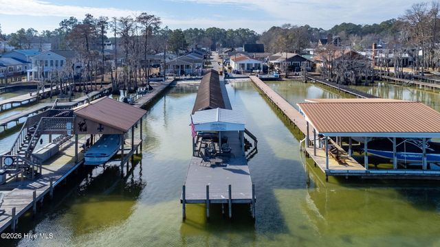 75 Clarkland Village Street, Elizabethtown, NC 28337