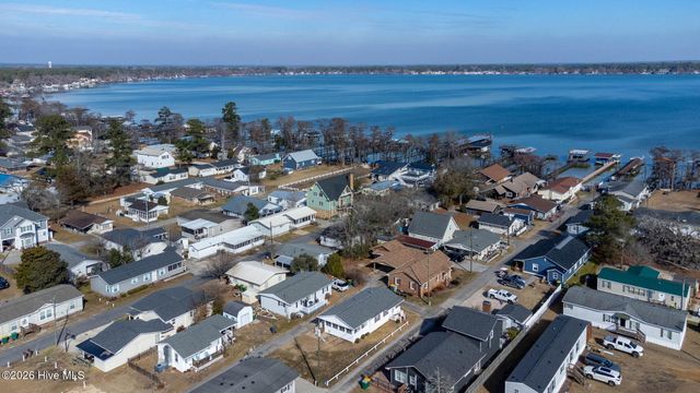 75 Clarkland Village Street, Elizabethtown, NC 28337