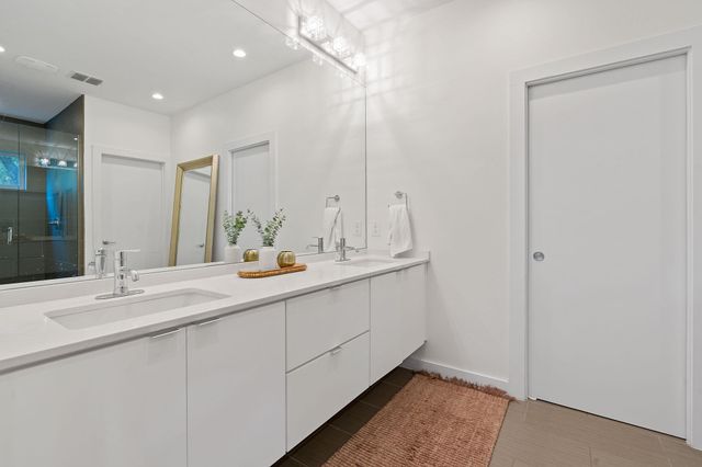 609 West Lynn ST 3, Austin, TX 78703