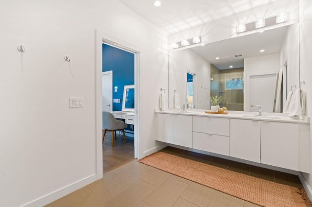 609 West Lynn ST 3, Austin, TX 78703