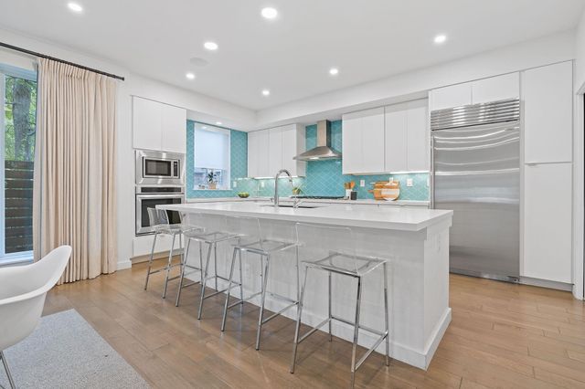 609 West Lynn ST 3, Austin, TX 78703
