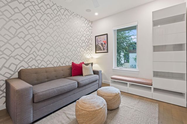 609 West Lynn ST 3, Austin, TX 78703
