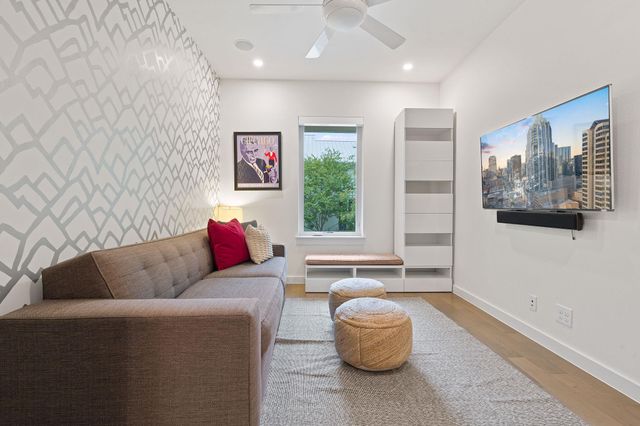 609 West Lynn ST 3, Austin, TX 78703