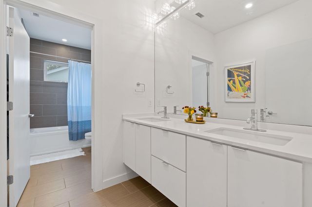 609 West Lynn ST 3, Austin, TX 78703