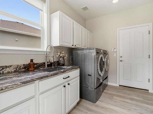 2794 Pemberly Avenue, Highlands Ranch, CO 80126