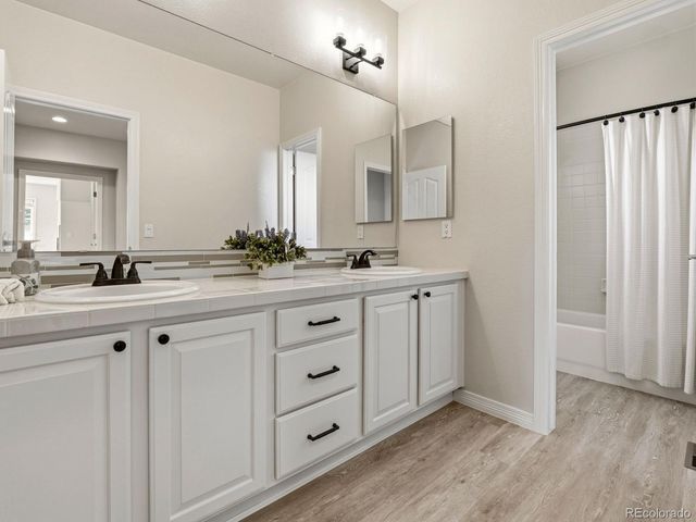 2794 Pemberly Avenue, Highlands Ranch, CO 80126