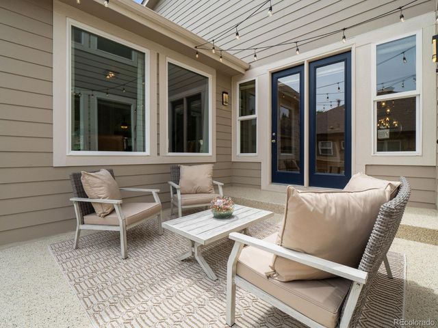 2794 Pemberly Avenue, Highlands Ranch, CO 80126