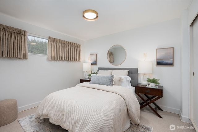 2324 E 17th Street, Bremerton, WA 98310