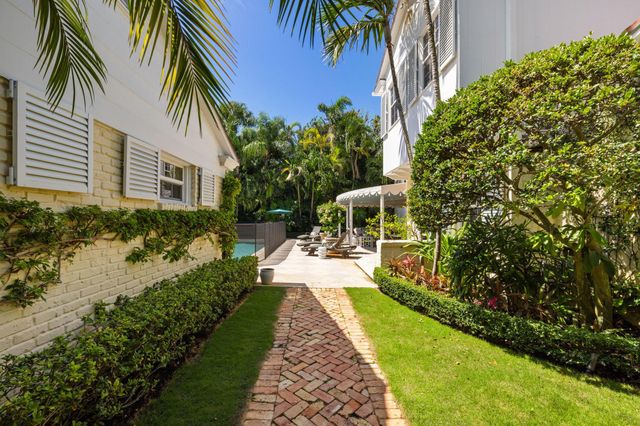 485 S S County Road, Palm Beach, FL 33480