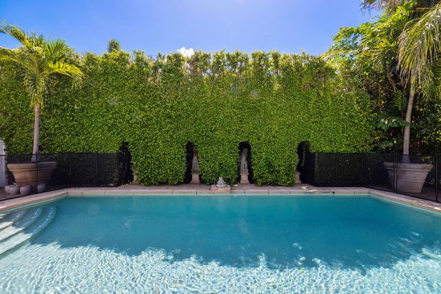 485 S S County Road, Palm Beach, FL 33480