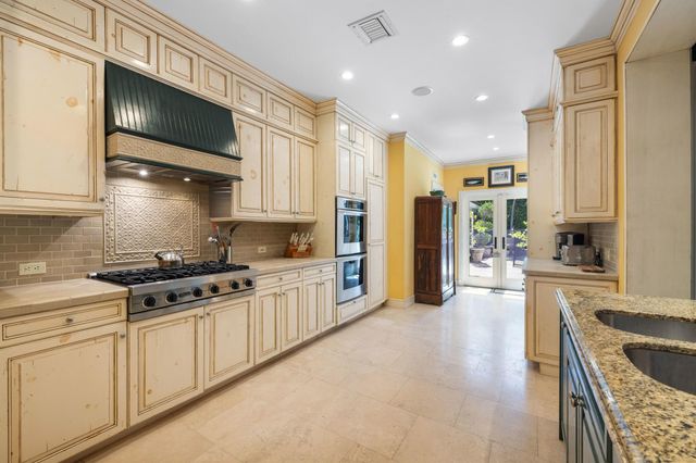 485 S S County Road, Palm Beach, FL 33480