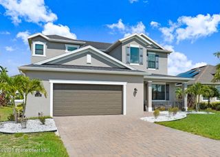 8212 Paragrass Avenue, Melbourne, FL 32940