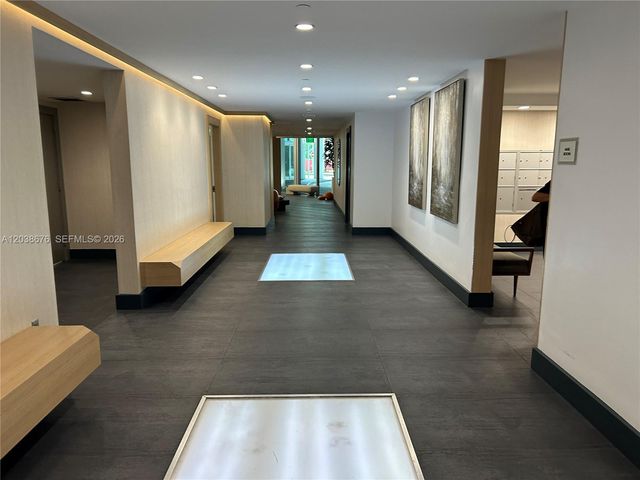 90 SW 3rd St 4311, Miami, FL 33130