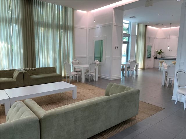 90 SW 3rd St 4311, Miami, FL 33130
