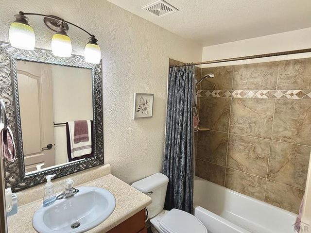 4413 Holland, Pueblo, CO 81008