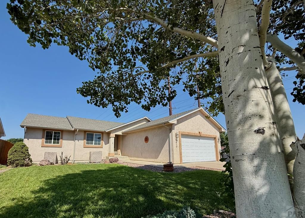4413 Holland, Pueblo, CO 81008