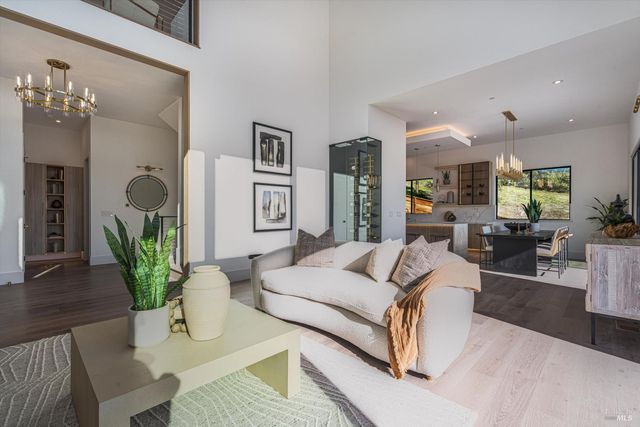 1580 Clear Ridge Dr, Healdsburg, CA 95448