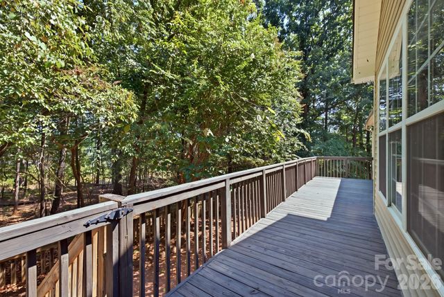 14724 Beatties Ford Road, Huntersville, NC 28078