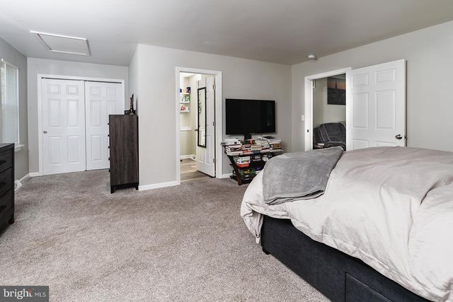 1006 HICKORY DR, Vineland, NJ 08360