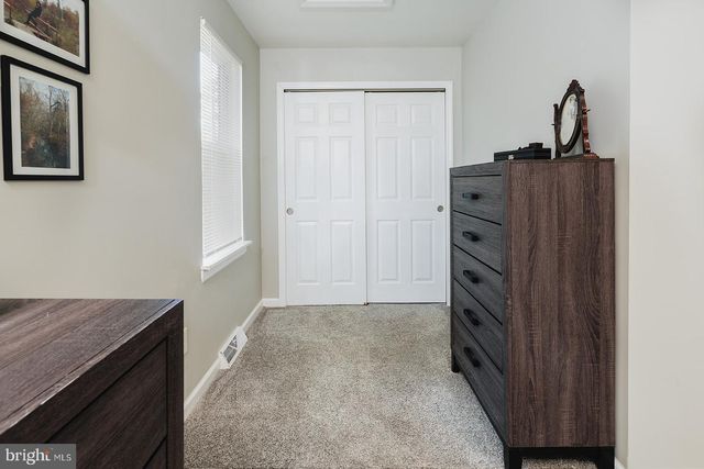 1006 HICKORY DR, Vineland, NJ 08360