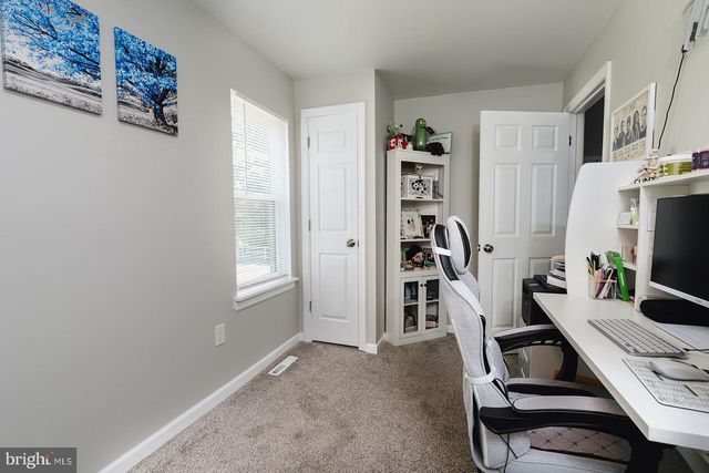 1006 HICKORY DR, Vineland, NJ 08360