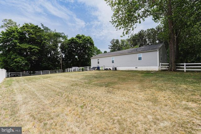 1006 HICKORY DR, Vineland, NJ 08360