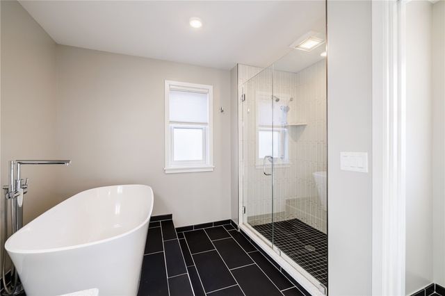 76 Charlotte Street, Rochester, NY 14607