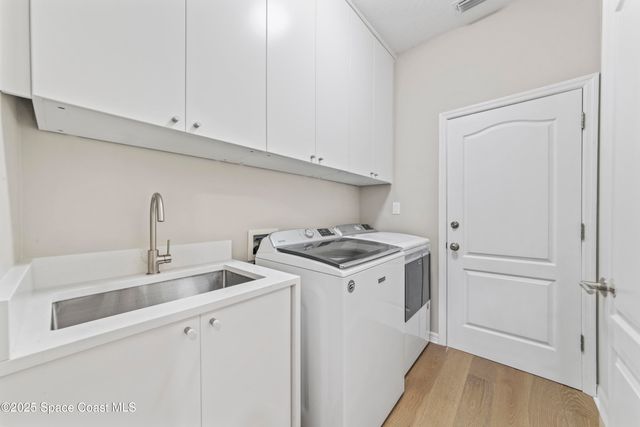 873 Coral Springs Street, Melbourne, FL 32940