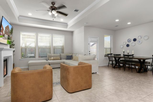 1411 Silver Rings Court, Pearland, TX 77581