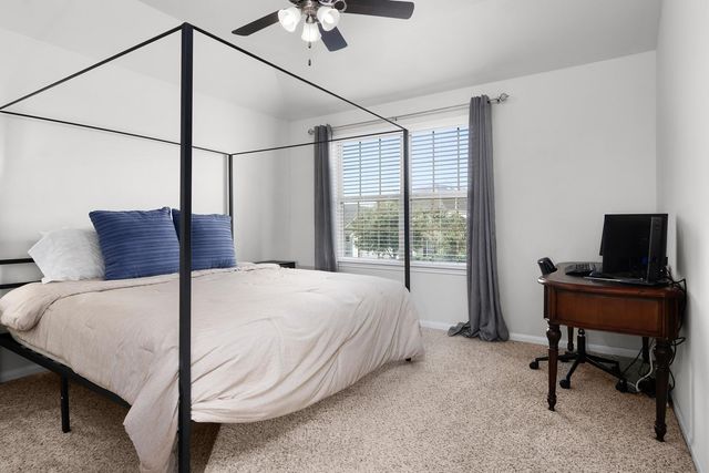 1411 Silver Rings Court, Pearland, TX 77581