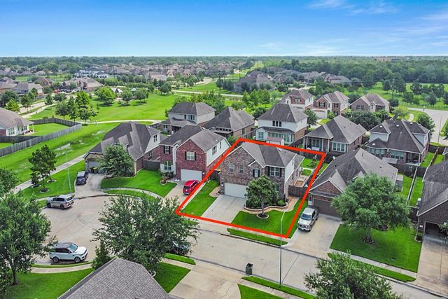 1411 Silver Rings Court, Pearland, TX 77581