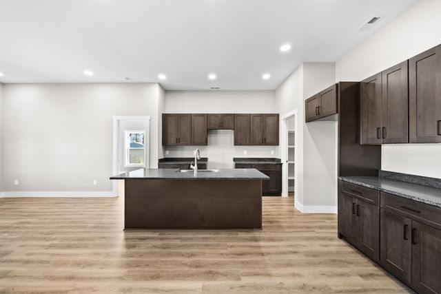 20136 Old State Highway 28, Pikeville, TN 37367