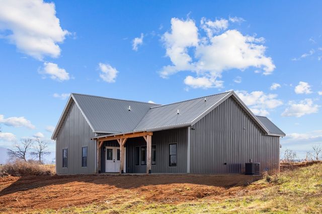 20136 Old State Highway 28, Pikeville, TN 37367