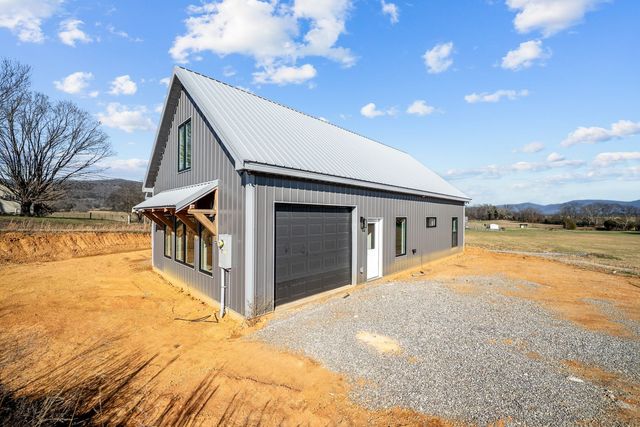 20136 Old State Highway 28, Pikeville, TN 37367