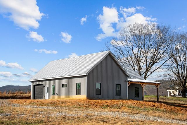 20136 Old State Highway 28, Pikeville, TN 37367