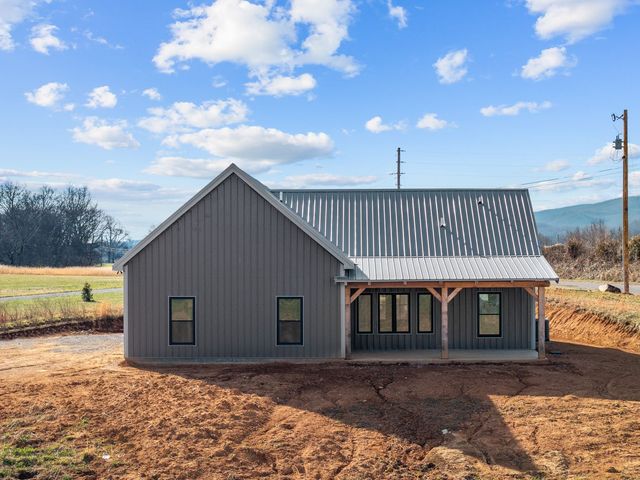 20136 Old State Highway 28, Pikeville, TN 37367