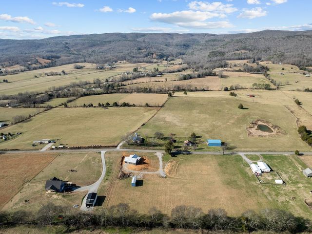 20136 Old State Highway 28, Pikeville, TN 37367