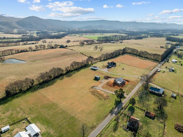 20136 Old State Highway 28, Pikeville, TN 37367