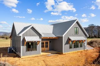 20136 Old State Highway 28, Pikeville, TN 37367