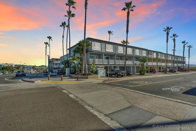 1111 SEACOAST DR 8, Imperial Beach, CA 91932