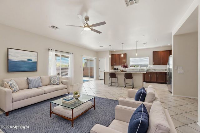 14950 N Capriole Road, Tucson, AZ 85739