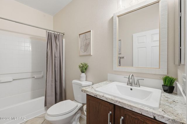 14950 N Capriole Road, Tucson, AZ 85739