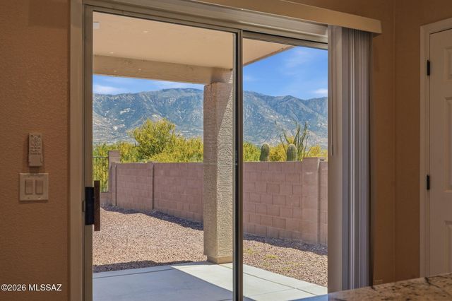 14950 N Capriole Road, Tucson, AZ 85739