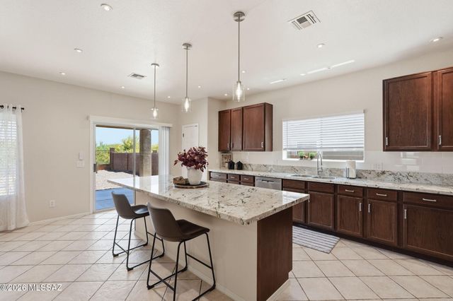 14950 N Capriole Road, Tucson, AZ 85739