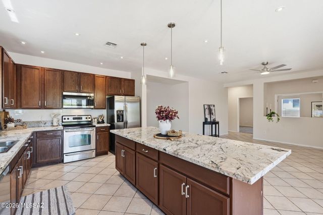 14950 N Capriole Road, Tucson, AZ 85739