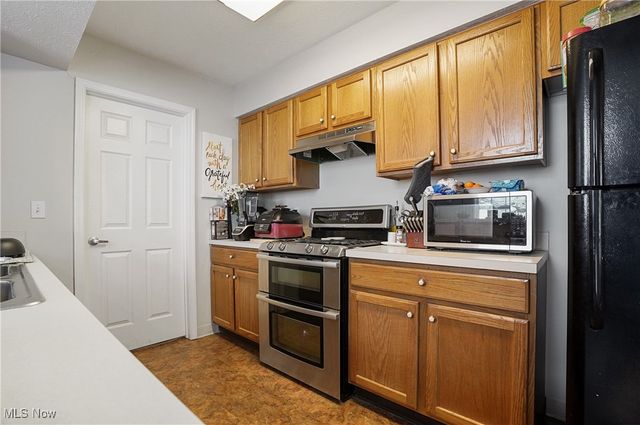 8690 Foxwood Circle, Macedonia, OH 44056